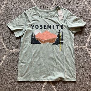 New Yosemite, small t shirt